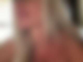 AlenaCroft's Live Sex Cam Show