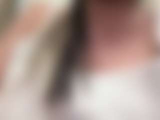 AlenaCroft's Live Sex Cam Show