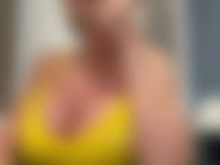 AlenaCroft's Live Sex Cam Show