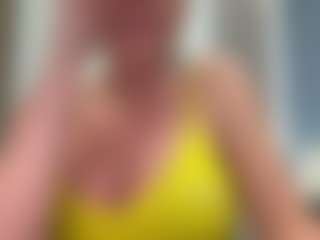 AlenaCroft's Live Sex Cam Show