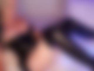 AlenaCroft's Live Sex Cam Show