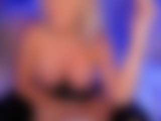AlenaCroft's Live Sex Cam Show