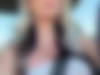 AlenaCroft's Live Sex Cam Show