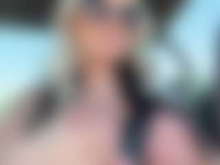 AlenaCroft's Live Sex Cam Show