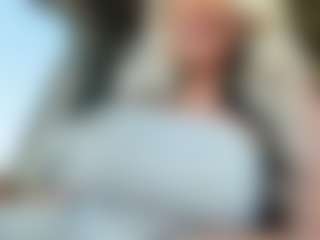 AlenaCroft's Live Sex Cam Show
