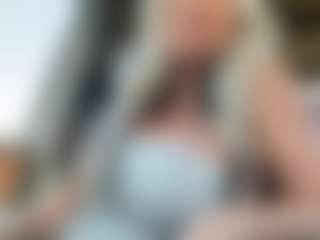 AlenaCroft's Live Sex Cam Show