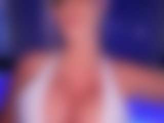 AlenaCroft's Live Sex Cam Show