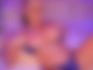AlenaCroft's Live Sex Cam Show