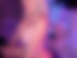 AlenaCroft's Live Sex Cam Show