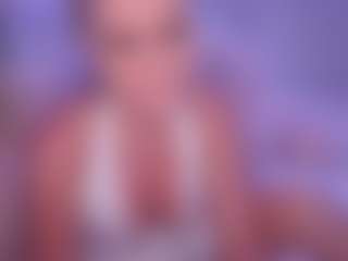 AlenaCroft's Live Sex Cam Show