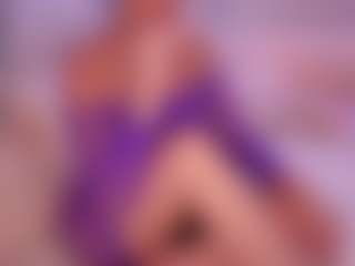 AlenaCroft's Live Sex Cam Show