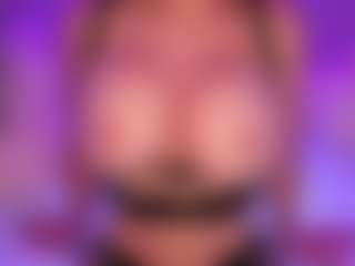 AlenaCroft's Live Sex Cam Show