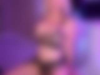 AlenaCroft's Live Sex Cam Show