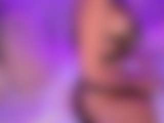 AlenaCroft's Live Sex Cam Show