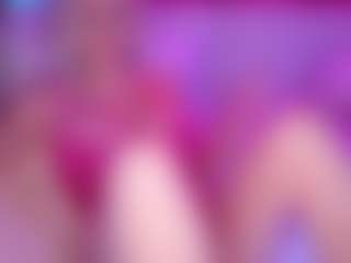 AlenaCroft's Live Sex Cam Show