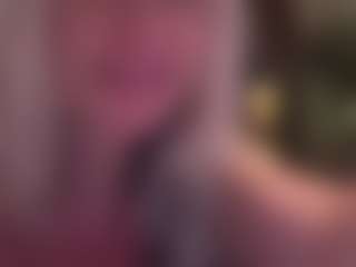 AlenaCroft's Live Sex Cam Show