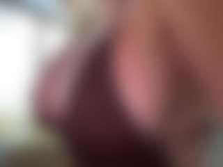 AlenaCroft's Live Sex Cam Show