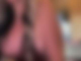 AlenaCroft's Live Sex Cam Show