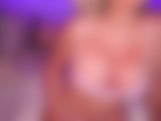 AlenaCroft's Live Sex Cam Show