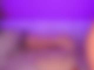 Live cam show with AlenaCroft - Interactivetoy Mature on Camiplay Live