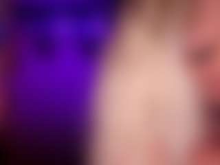 AlenaCroft's Live Sex Cam Show