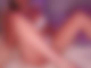 AlenaCroft's Live Sex Cam Show