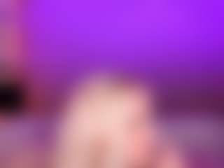 AlenaCroft's Live Sex Cam Show