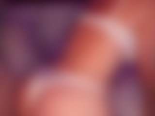AlenaCroft's Live Sex Cam Show