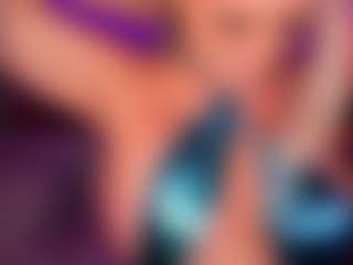 AlenaCroft's Live Sex Cam Show