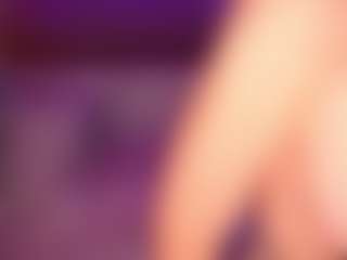 AlenaCroft's Live Sex Cam Show