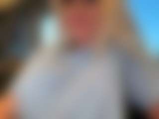 AlenaCroft's Live Sex Cam Show