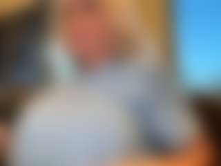 AlenaCroft's Live Sex Cam Show