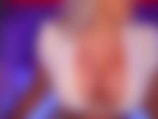 AlenaCroft's Live Sex Cam Show