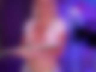 AlenaCroft's Live Sex Cam Show