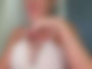 AlenaCroft's Live Sex Cam Show