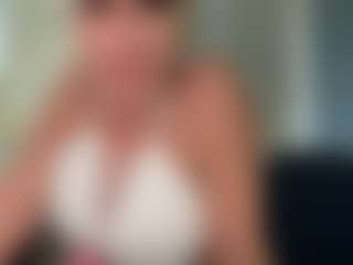 AlenaCroft's Live Sex Cam Show