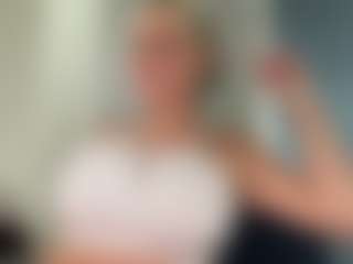 AlenaCroft's Live Sex Cam Show