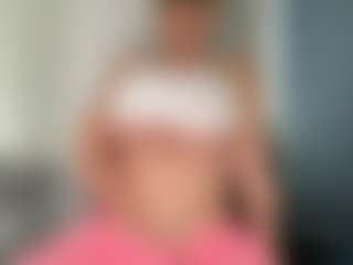 AlenaCroft's Live Sex Cam Show