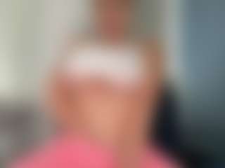 AlenaCroft's Live Sex Cam Show