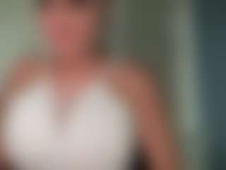 AlenaCroft's Live Sex Cam Show
