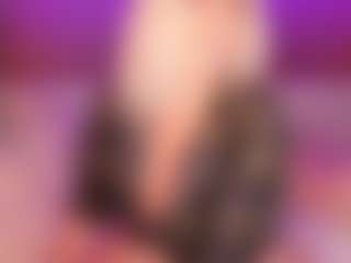 AlenaCroft's Live Sex Cam Show