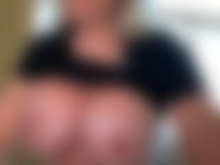 AlenaCroft's Live Sex Cam Show