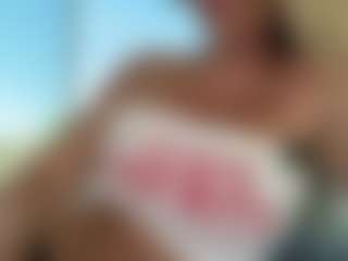 AlenaCroft's Live Sex Cam Show