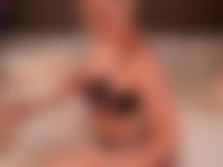 AlenaCroft's Live Sex Cam Show