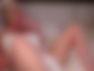 AlenaCroft's Live Sex Cam Show