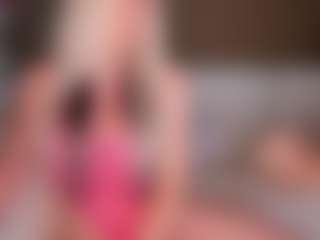 AlenaCroft's Live Sex Cam Show