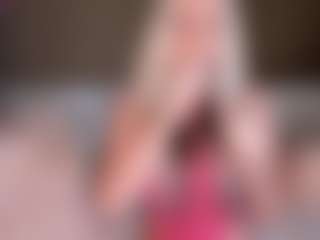 AlenaCroft's Live Sex Cam Show