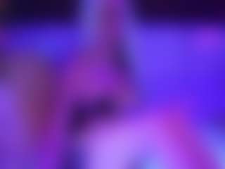 AlenaCroft's Live Sex Cam Show