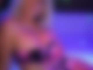 AlenaCroft's Live Sex Cam Show