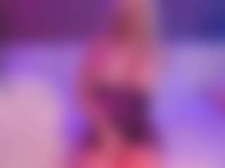 AlenaCroft's Live Sex Cam Show